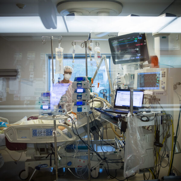 private-health-providers-hope-to-negotiate-lower-nursing-wages