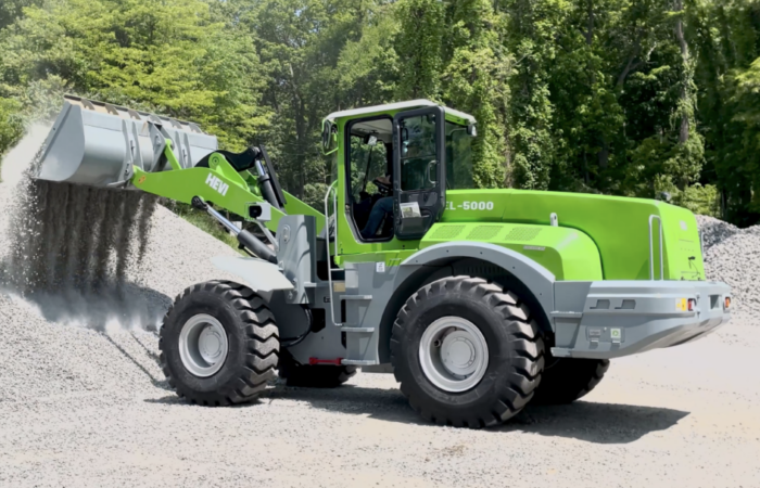 cars-in-the-us.-are-being-rapidly-electrified,-but-what-about-heavy-machinery?-greenland-technologies-may-have-the-solution-–-deere-(nyse:de),-caterpillar-(nyse:cat)